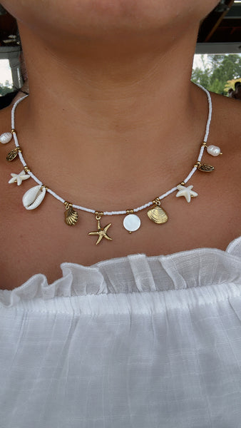 Summer white necklace